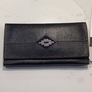 Leather Estilo Seroc Black Leather Trifold Wallet NWT